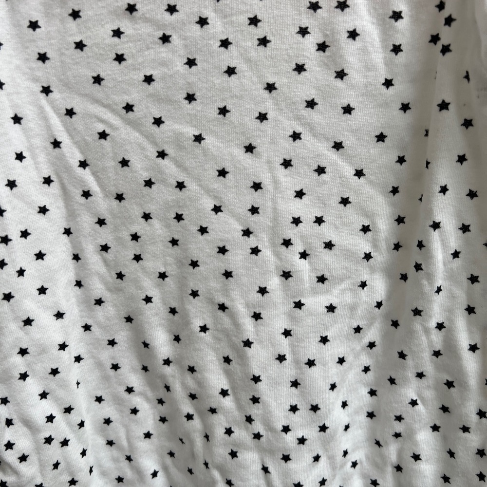 NWOT Gerber 0-6M Black & White Star One Piece Open Bottom Nightgown Pajamas - Picture 2 of 4
